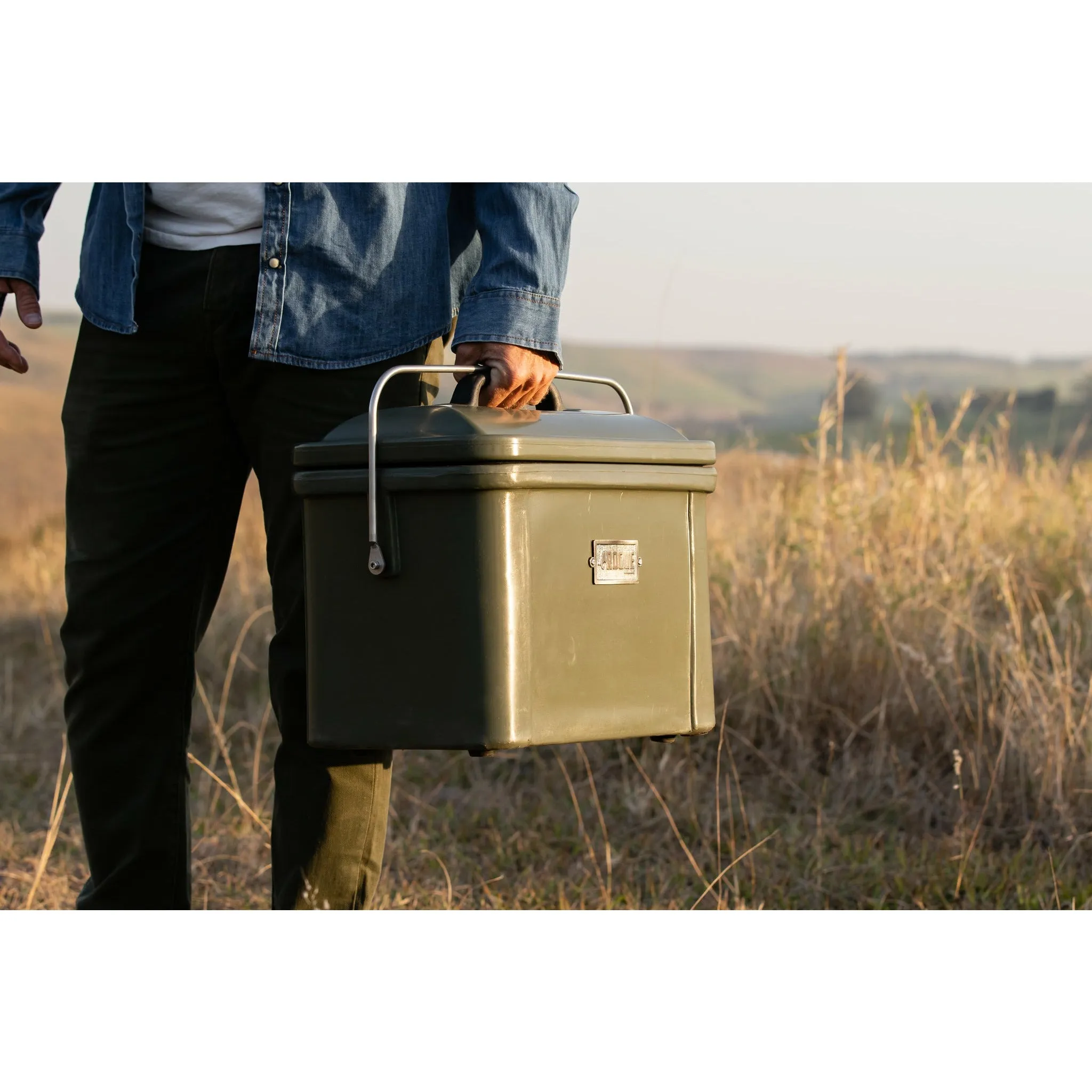 18L Rogue Carry Cooler