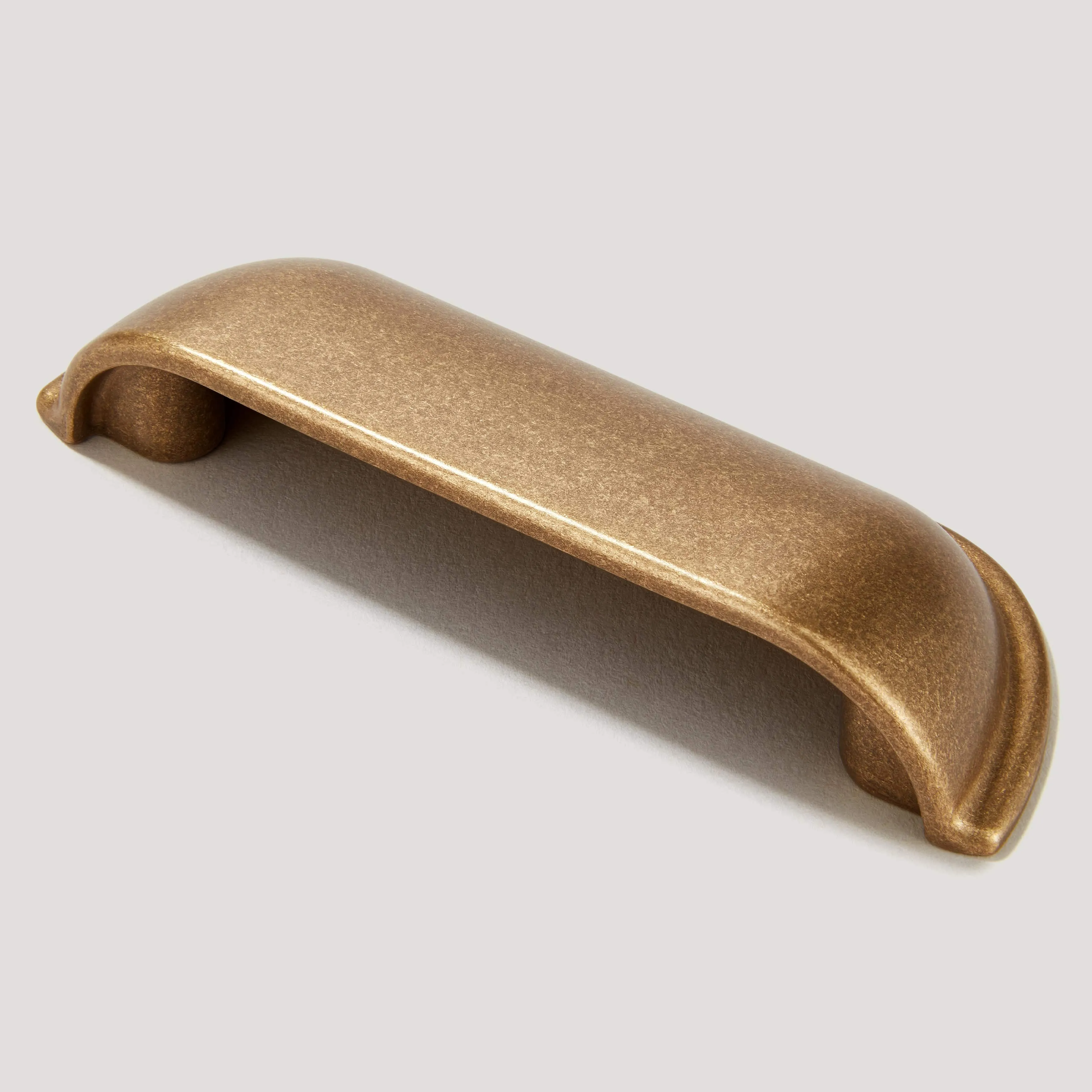 ALBANY Cup Pull - Aged Brass