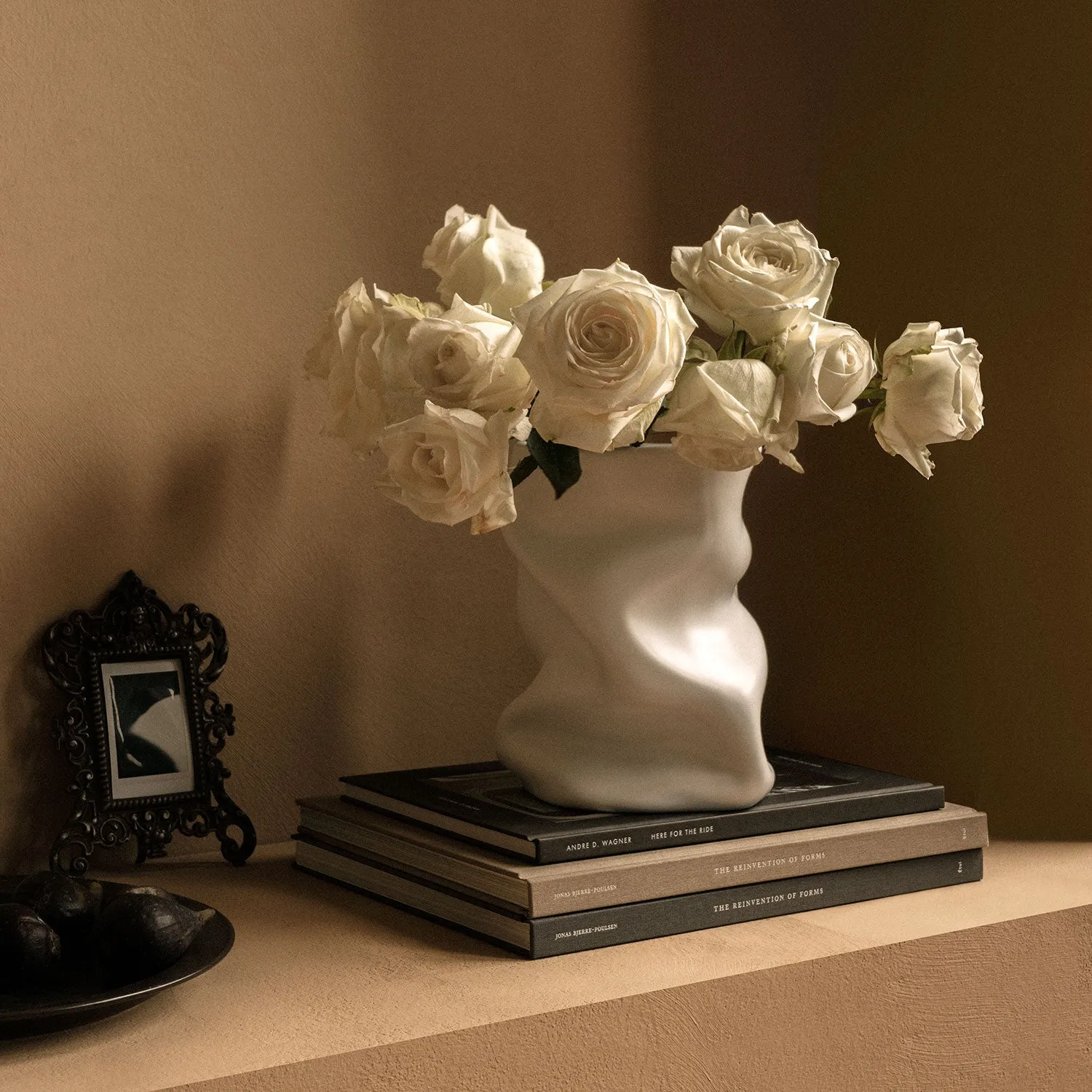 audo copenhagen (menu) | collapse vase | white 20cm