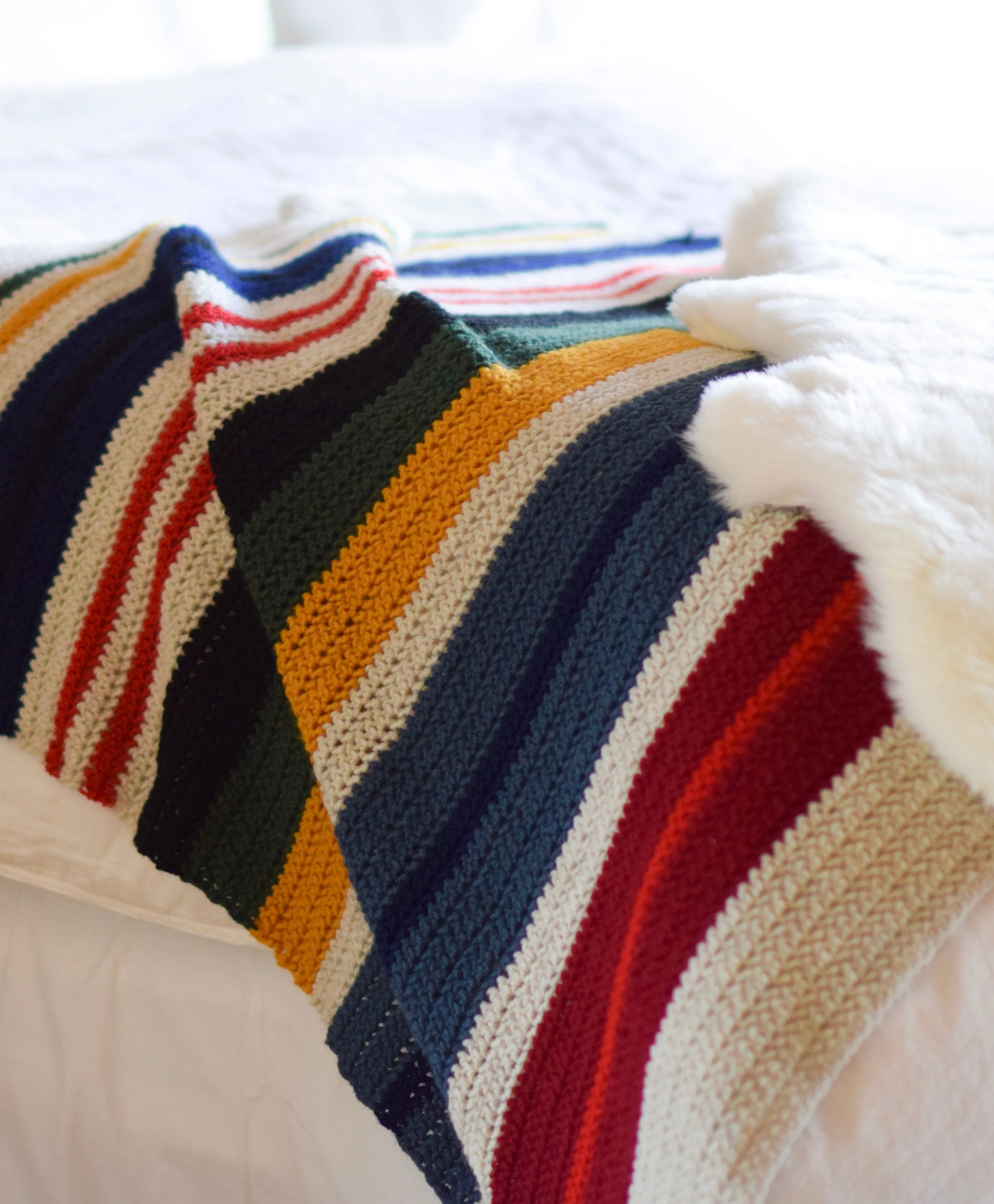 Crochet Kit - Cabin Stripes Blanket