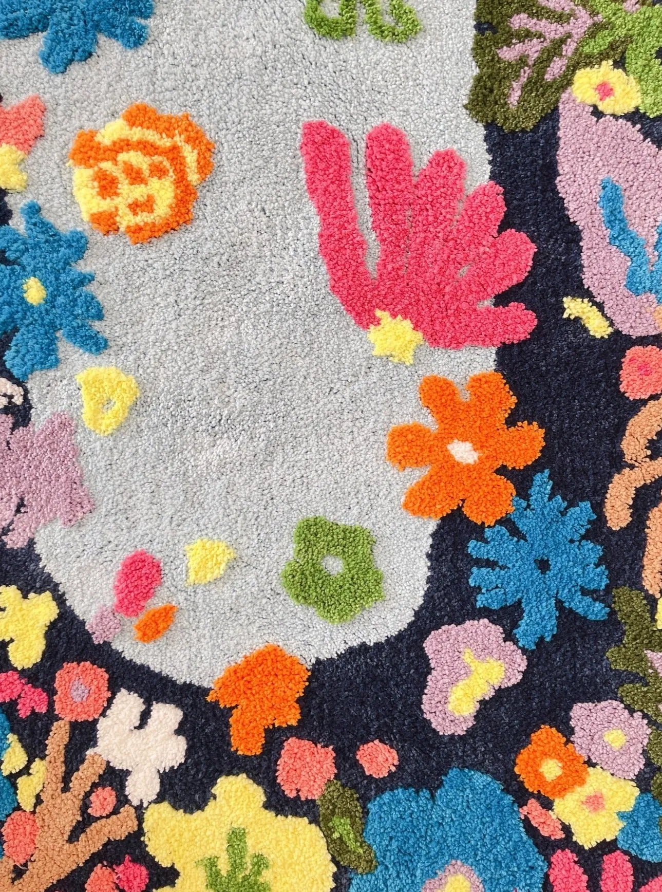 Divine Flowers Vintage 3D Area Rug