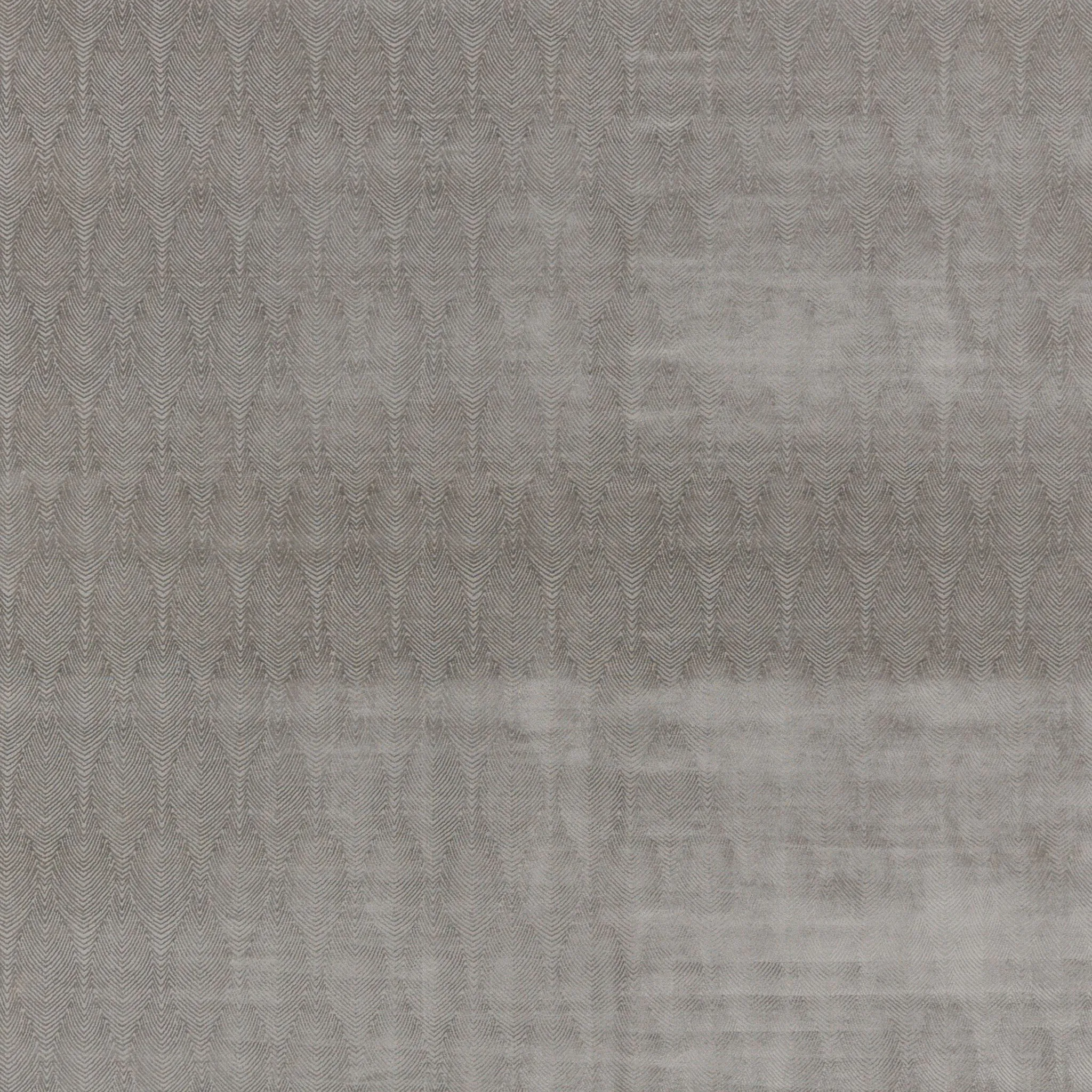 Elnora Hand-Loomed Carpet, Silver