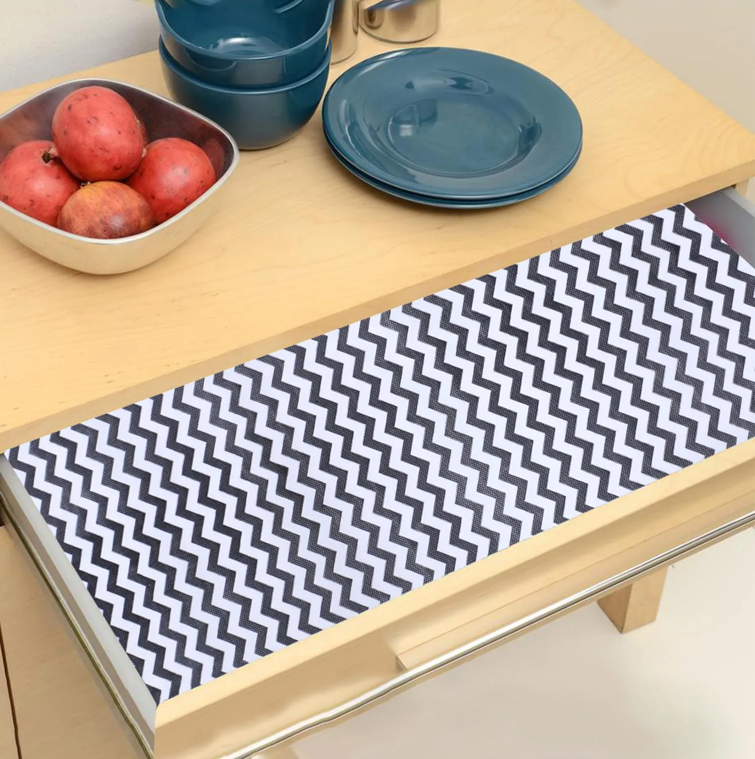 Heart Home Shelf Liner | EVA Kitchen Cabinet Shelf Mat | Anti-Slip Bathroom Mat | Fridge Mat | Table Mat | Zig Zag Design Wardrobe Mat | 3 Meter | Black