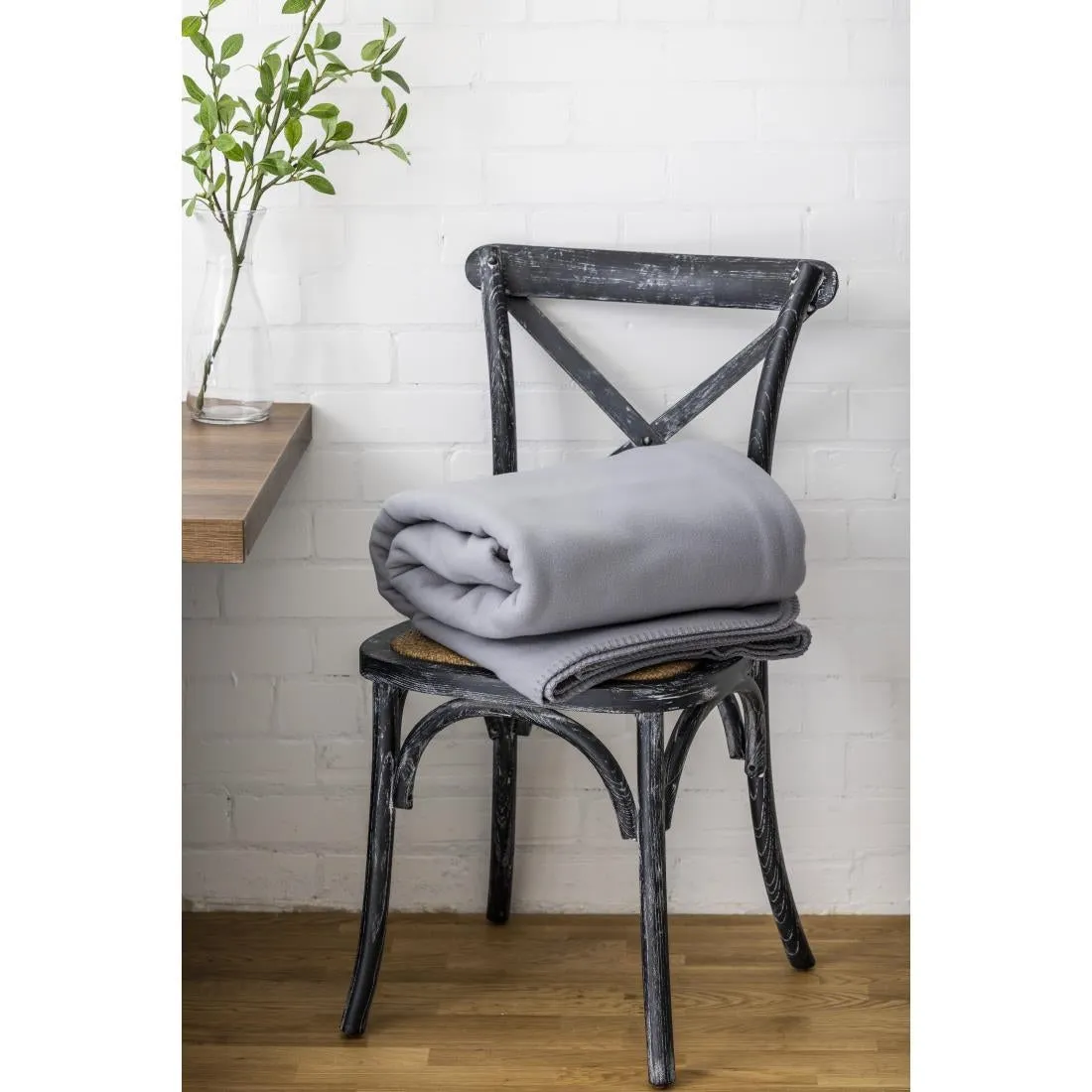 HR004 Mitre Essentials Polar Blankets Grey Single