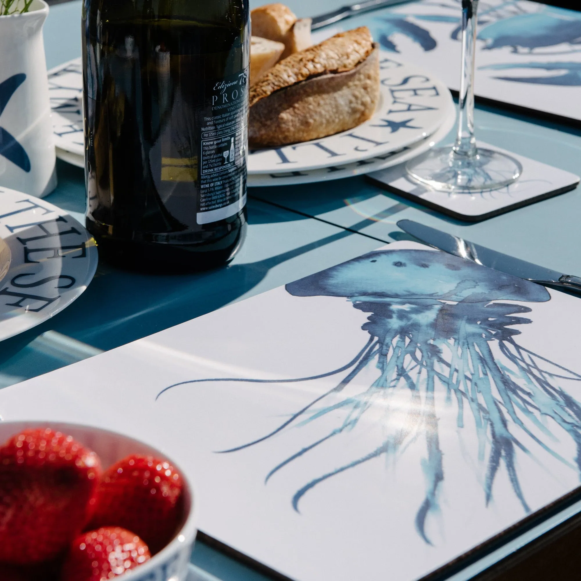 Jellyfish Design Serving Mat - Slight Second