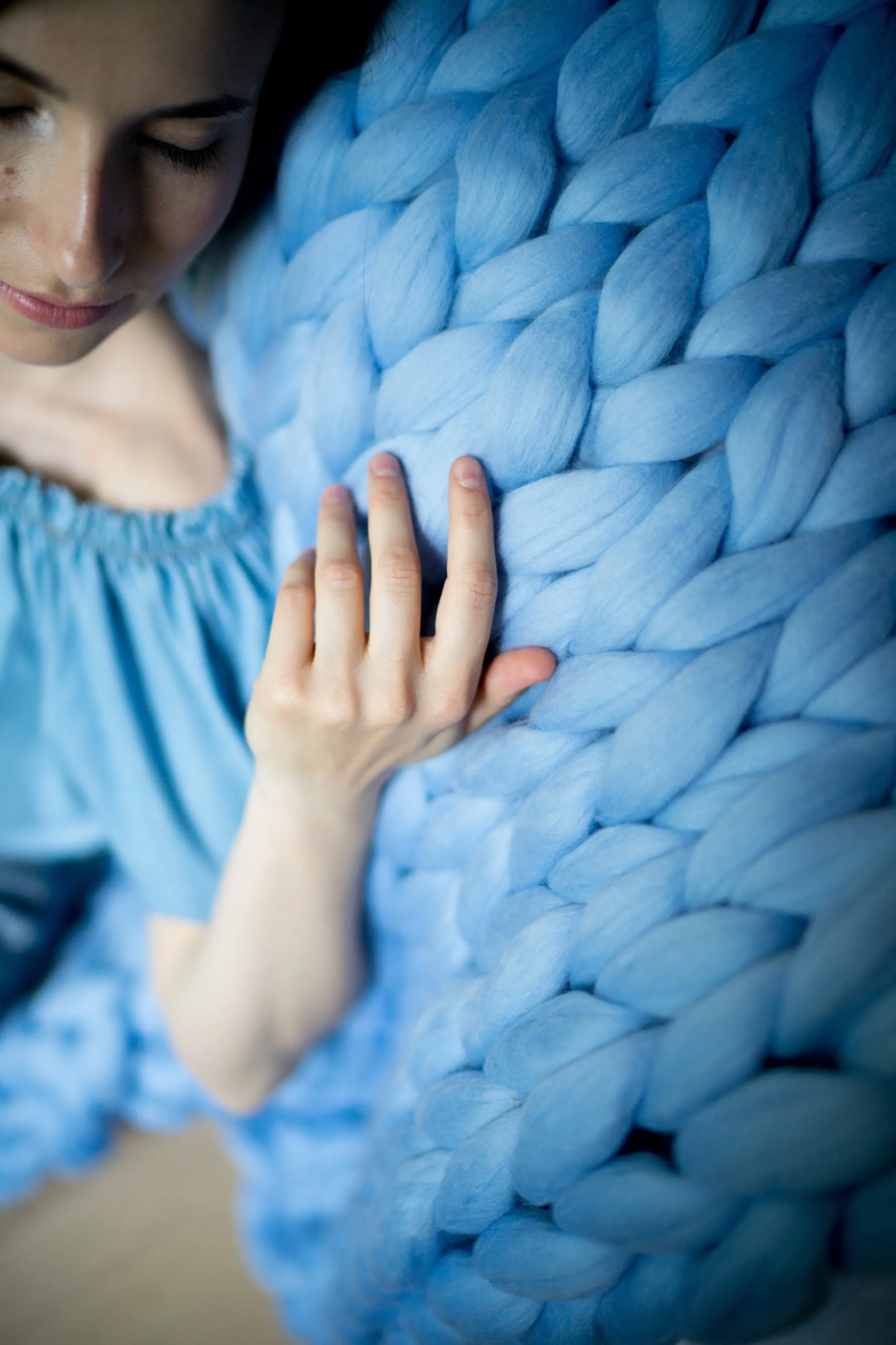 Lap blanket 24”x47” (60x120 cm)