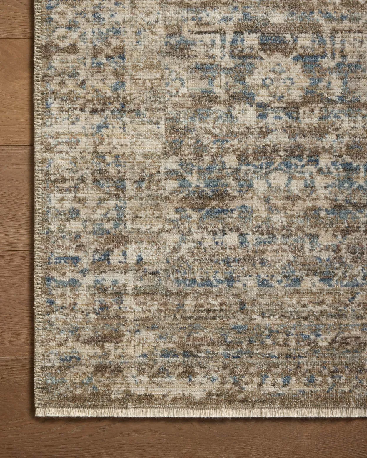 Loloi Heritage Spa / Earth Rug