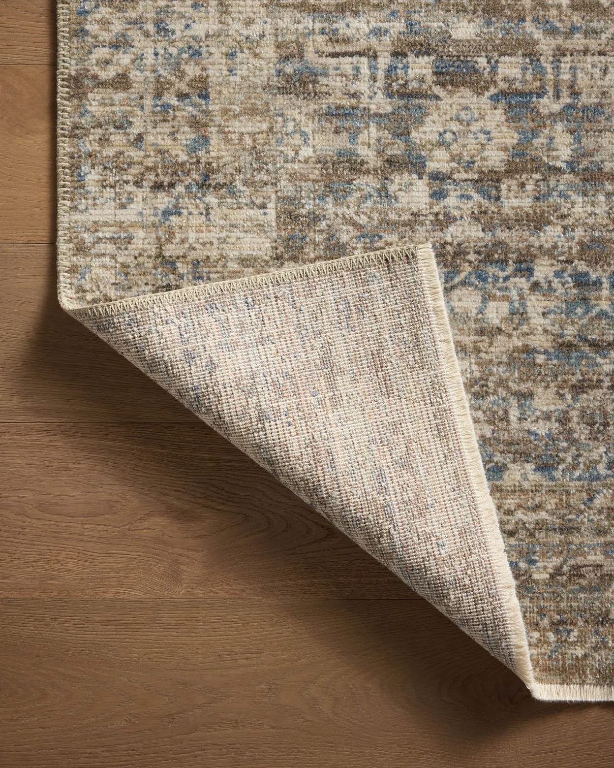 Loloi Heritage Spa / Earth Rug