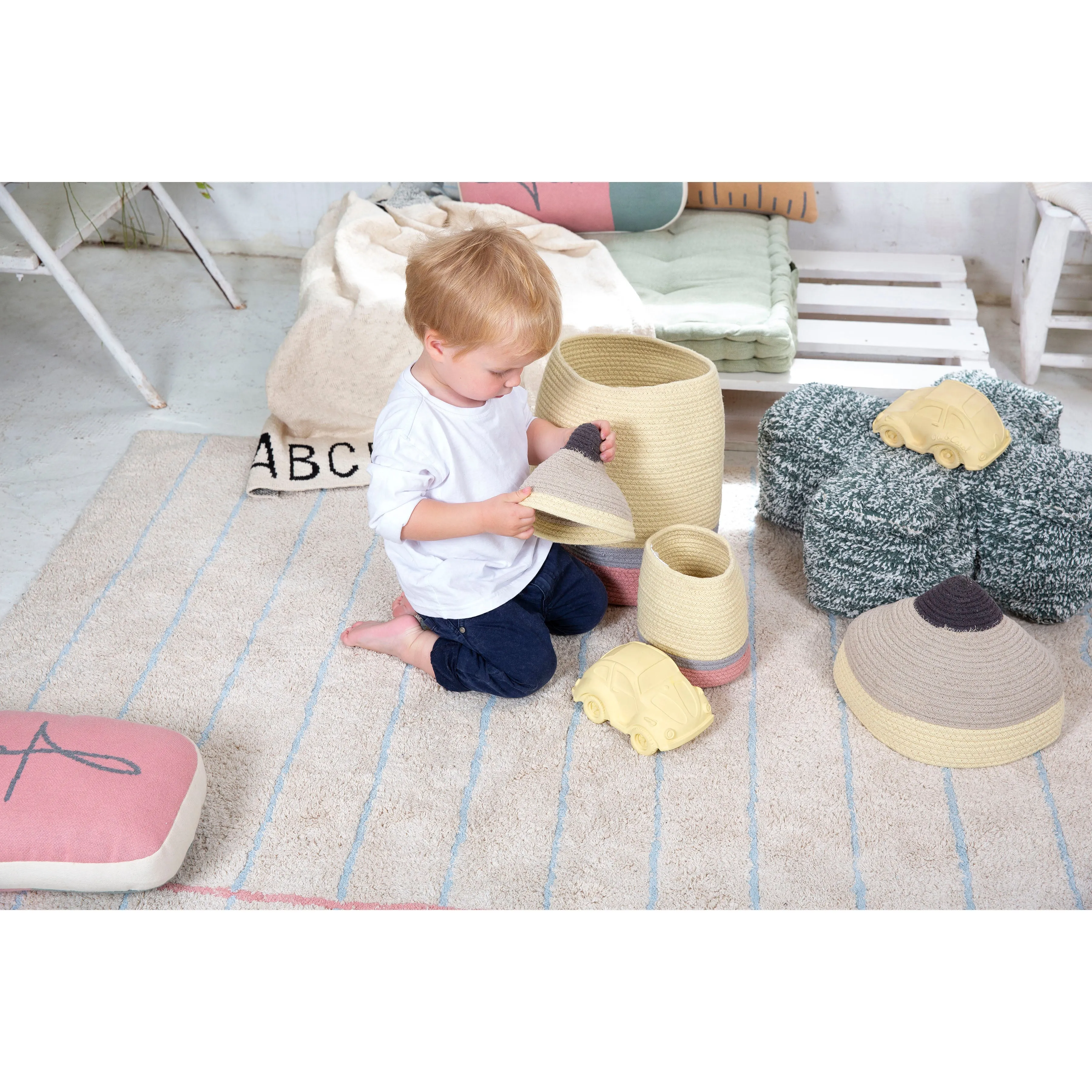 Lorena Canals Pencil Basket