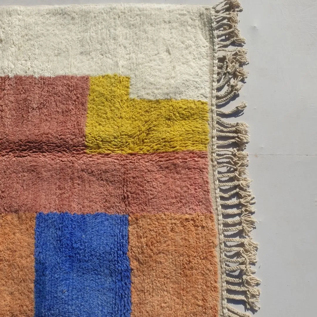 Mcharka | Authentic Soft Beni Ourain Moroccan Rug | 4'70x7'54 Ft | 143x230 cm