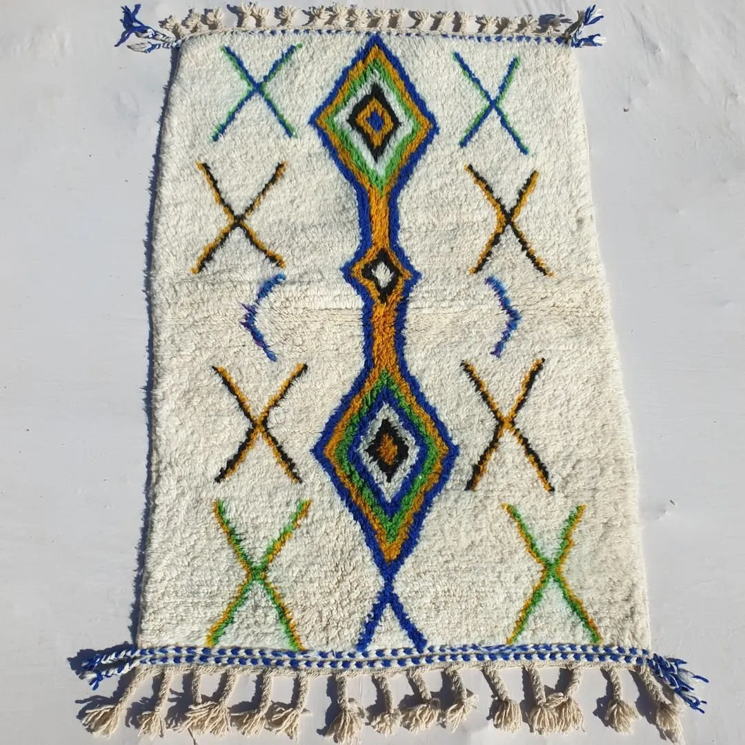 Naheela | 3x5 Moroccan Rug Beni Ourain Ultra Soft | 3'41x5'15 Ft | 104x157 cm