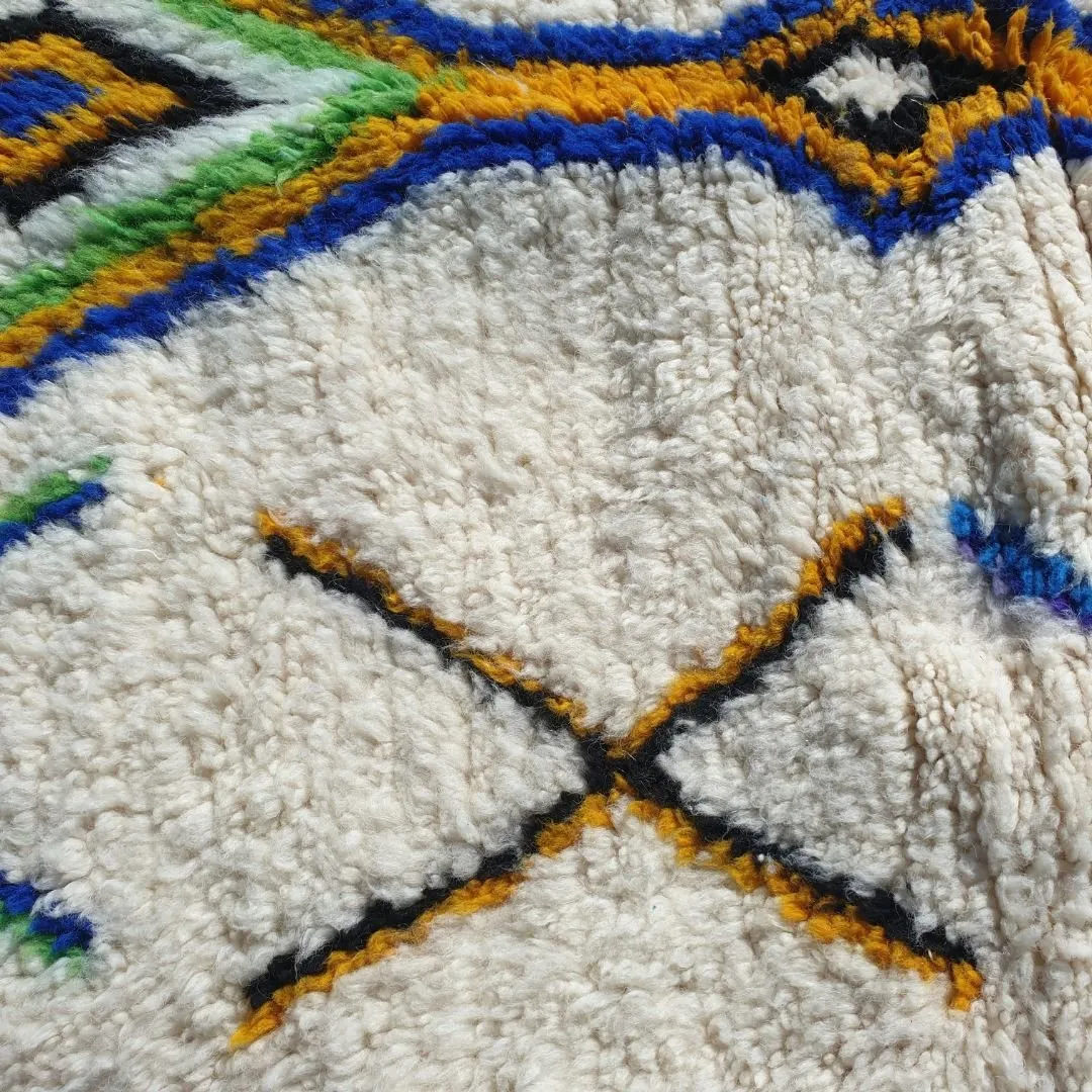 Naheela | 3x5 Moroccan Rug Beni Ourain Ultra Soft | 3'41x5'15 Ft | 104x157 cm