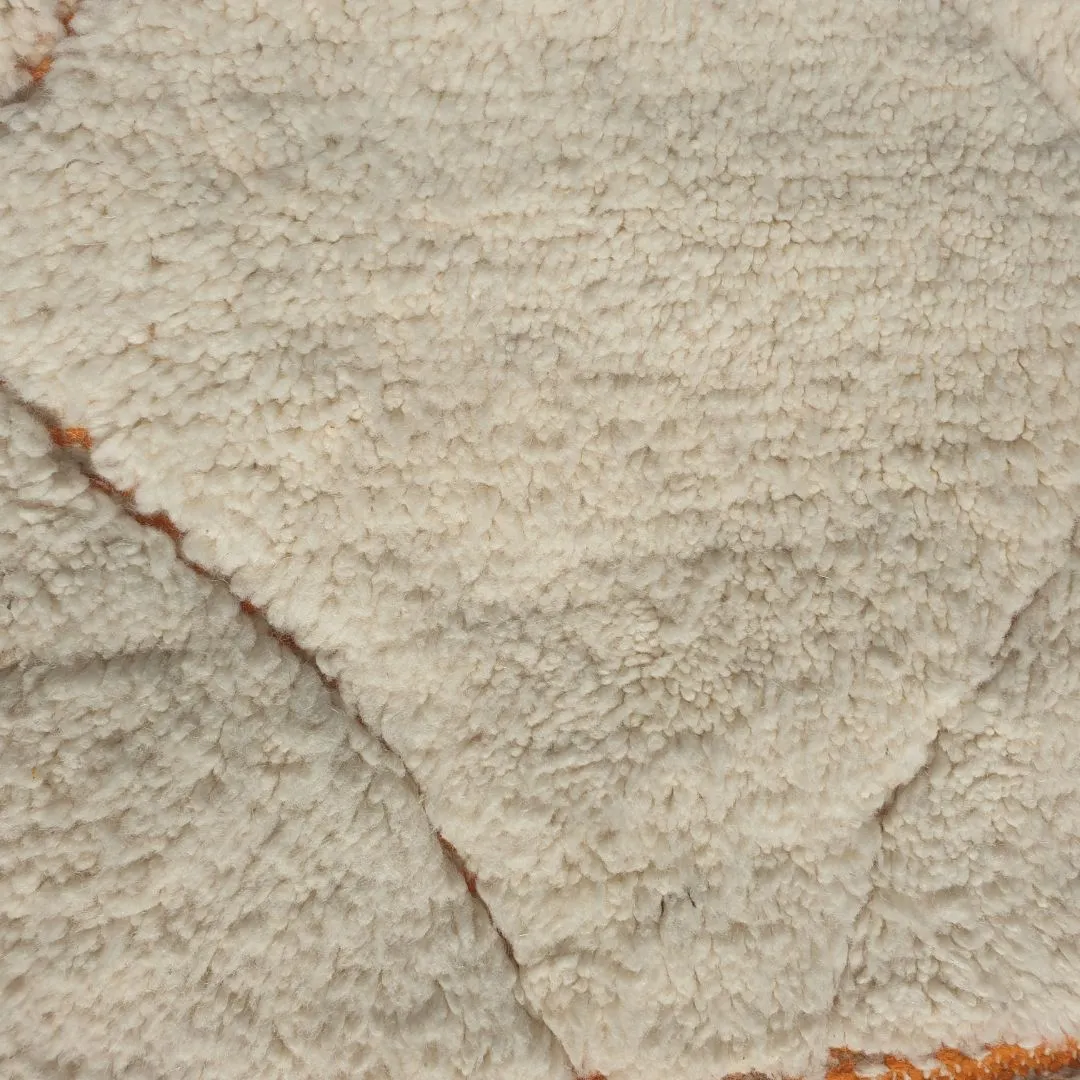 Narima | White Moroccan Rug 3x5 Beni Ourain Ultra Soft | 3'71x5'02 Ft | 113x153 cm