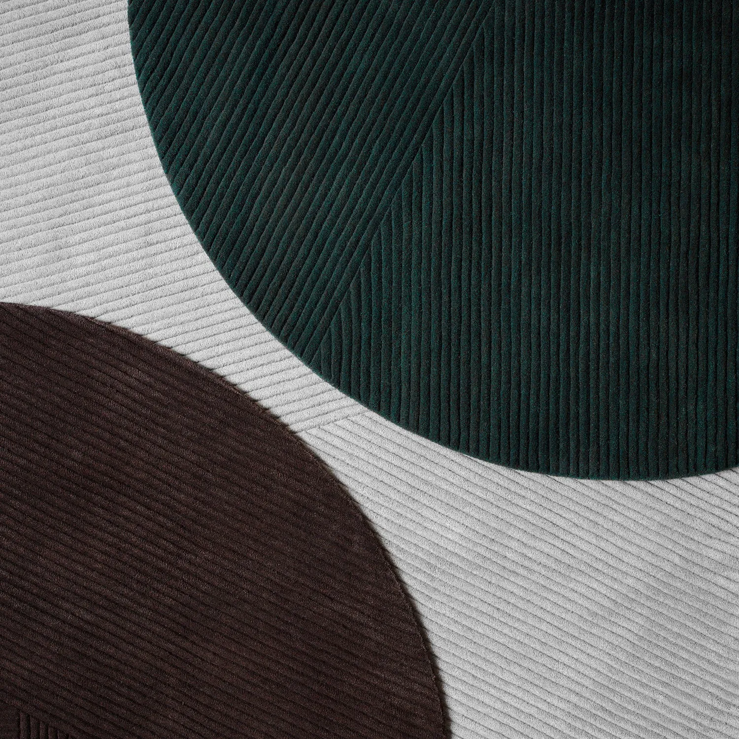 northern | row circular floor rug 270cm | dark green