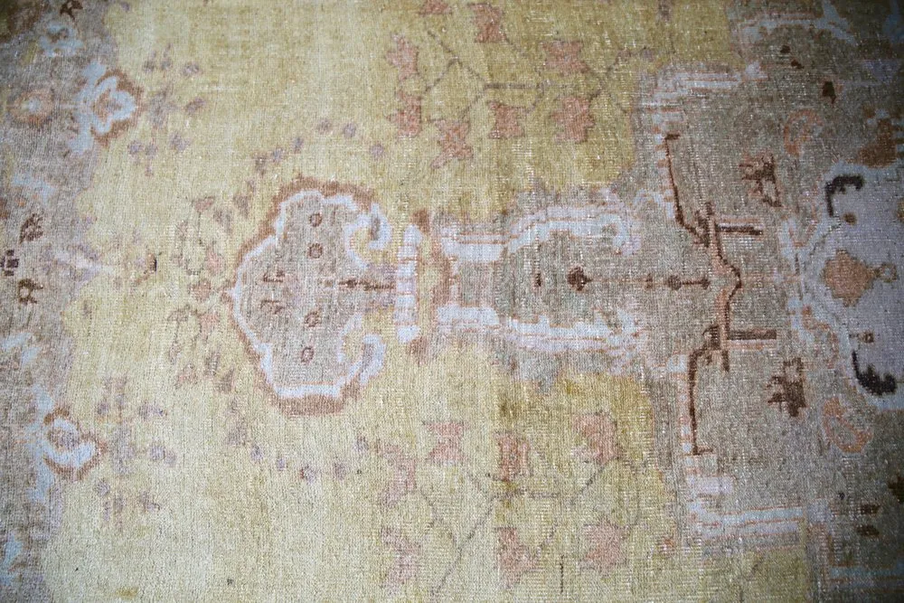 Old Oushak Rug 6.10ftx10ft