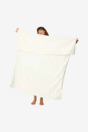 PJ Salvage Cable Crew Lounge Blanket in Ivory