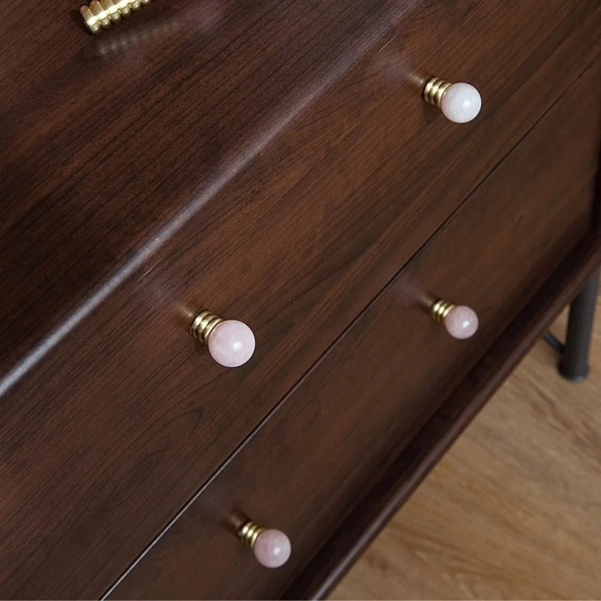 Qiu Crystal Knob