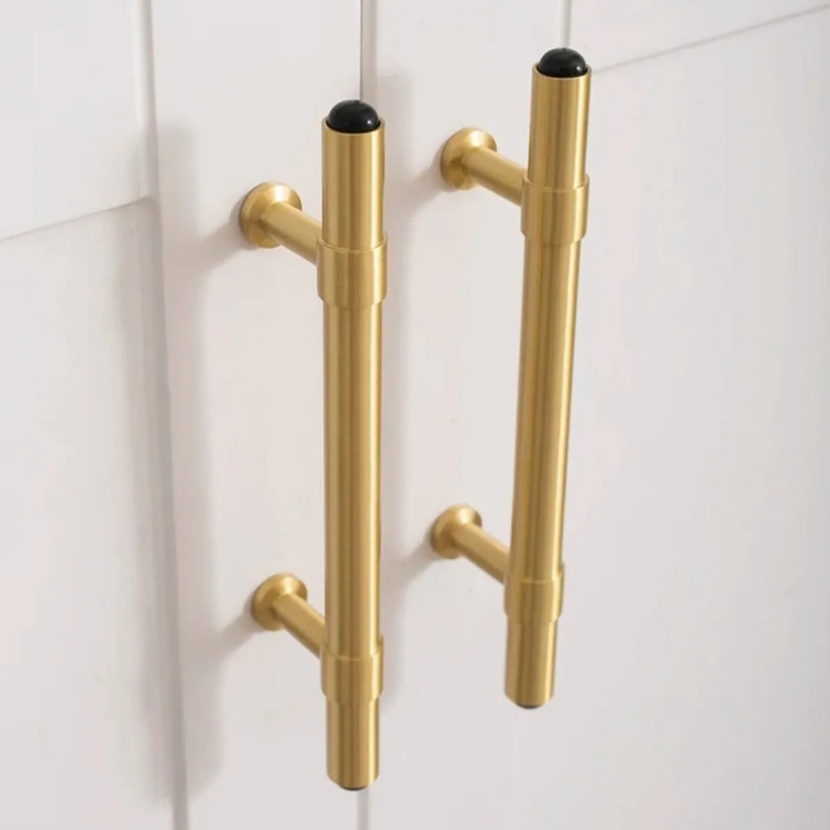 Sakas Knob & Pull Bar