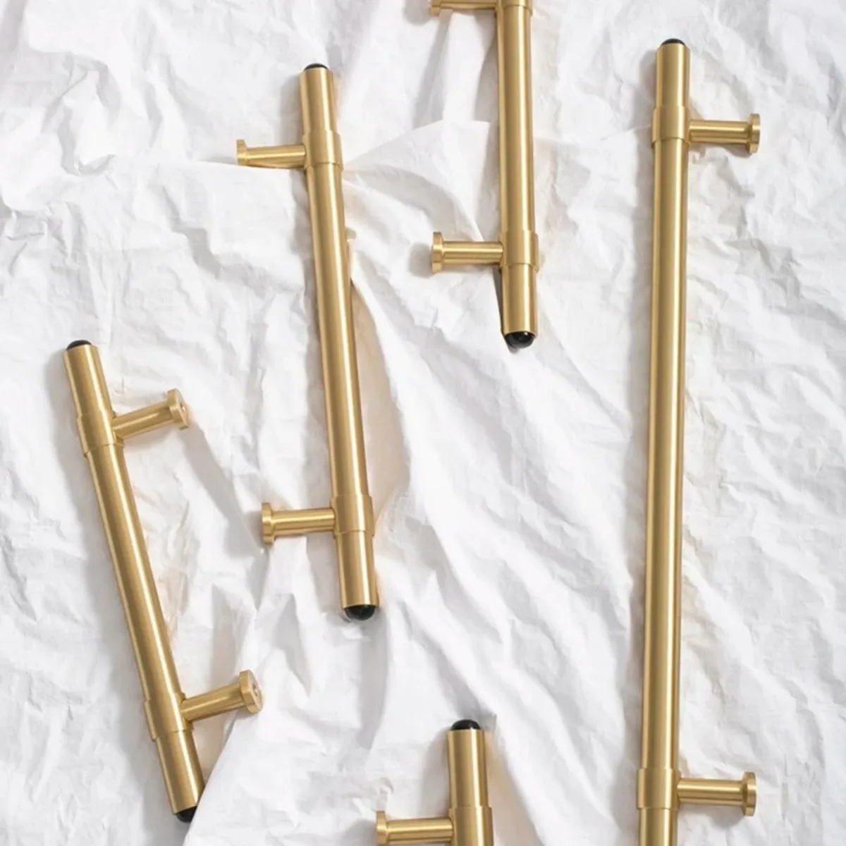 Sakas Knob & Pull Bar