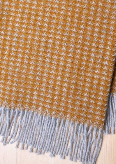 Sandy Bay Throw Mustard