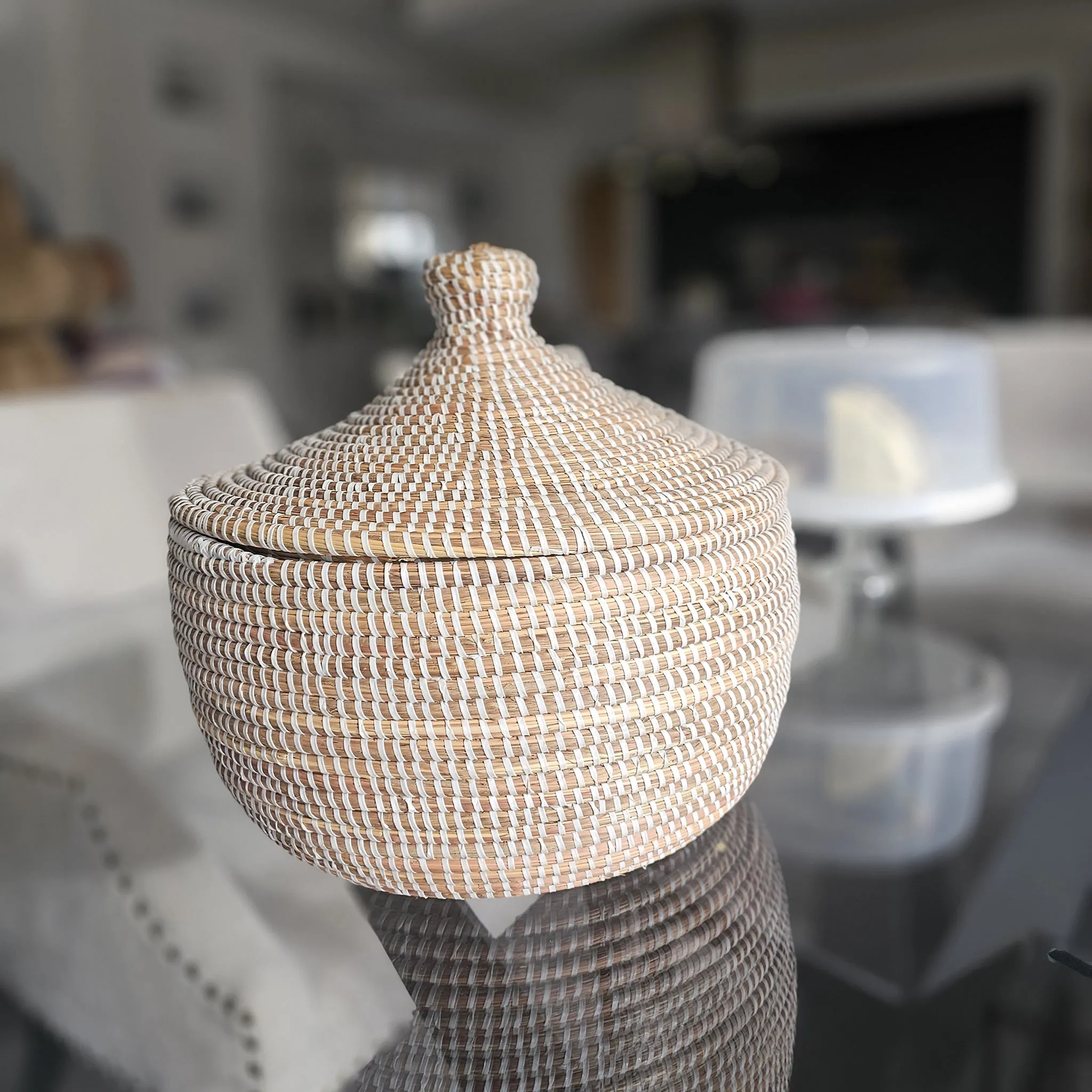 Senegalese Seagrass Basket with Lid - Rokhaya