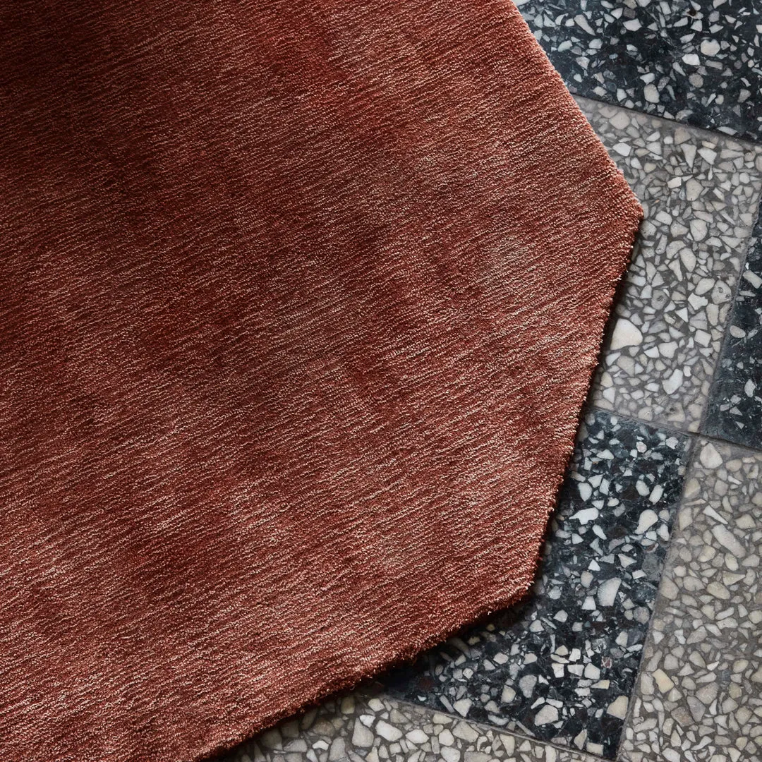 The Moor AP6 / AP8 Rug