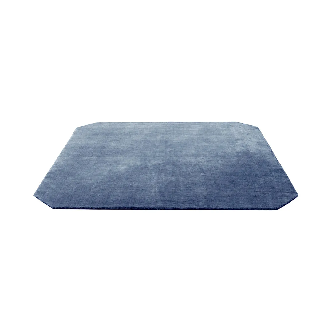 The Moor AP6 / AP8 Rug