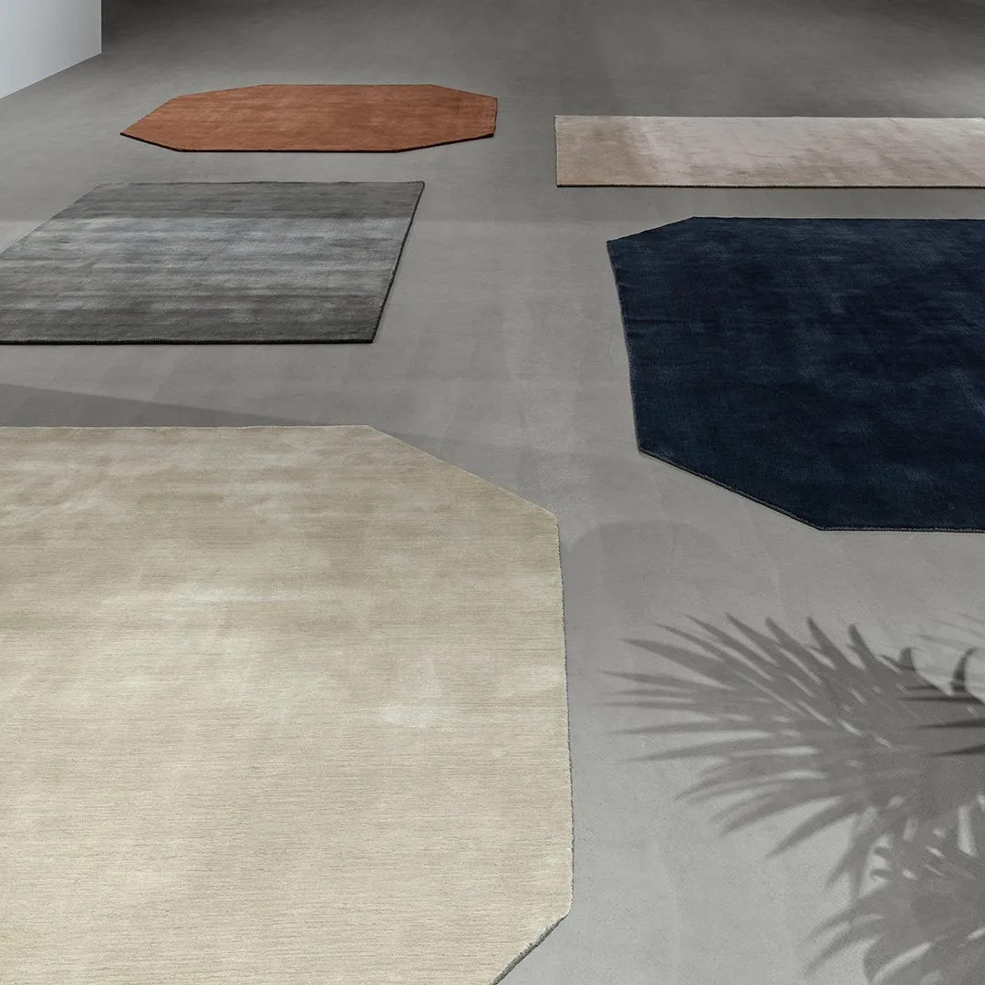 The Moor AP6 / AP8 Rug