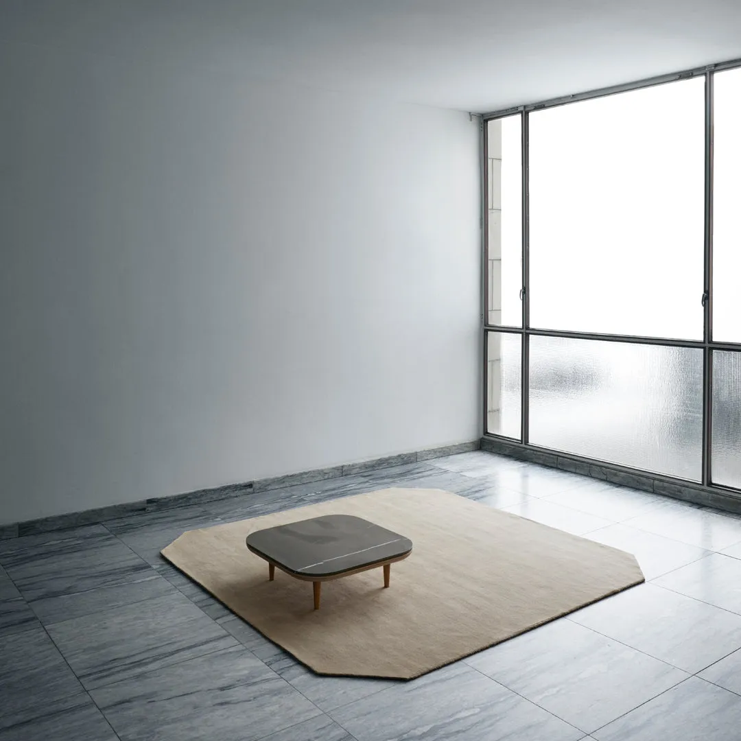 The Moor AP6 / AP8 Rug