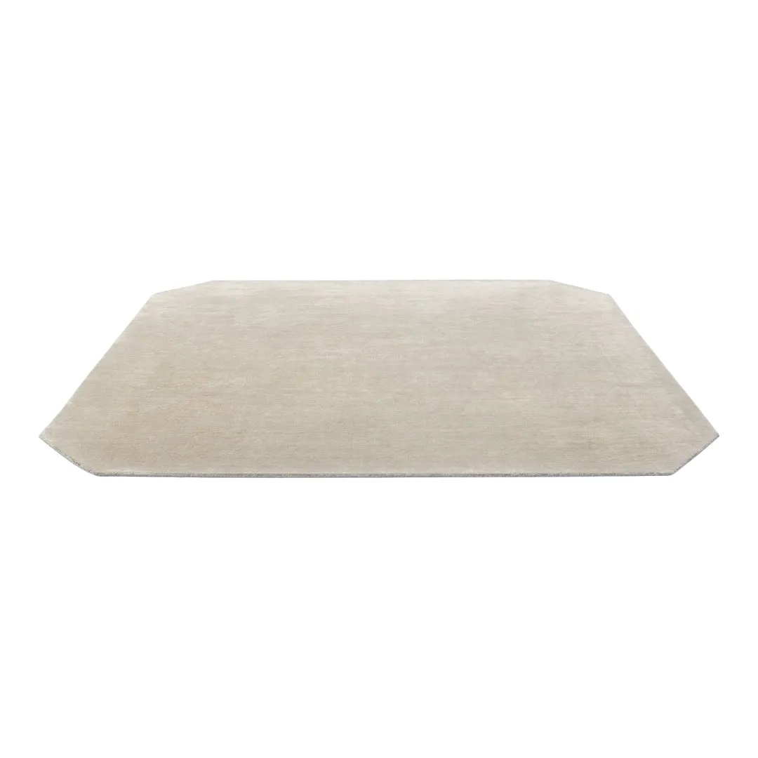 The Moor AP6 / AP8 Rug
