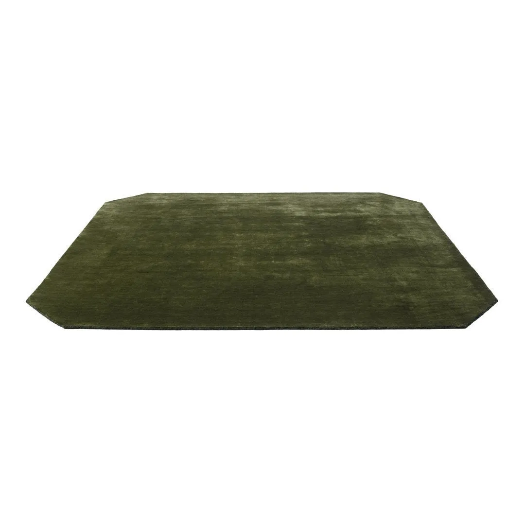 The Moor AP6 / AP8 Rug