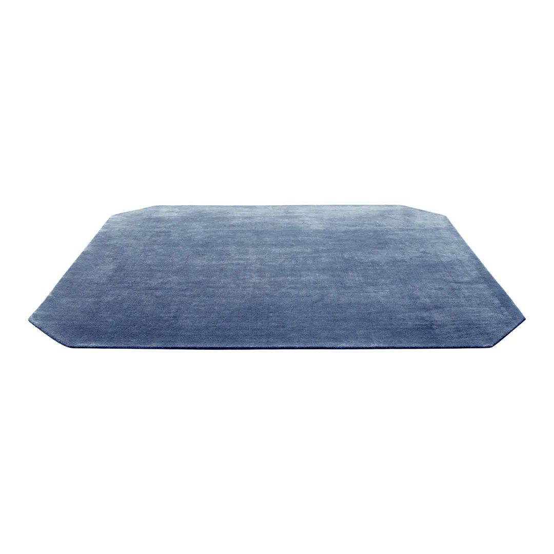 The Moor AP6 / AP8 Rug