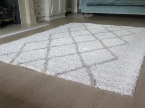Trellis Cosy Diamond/Rhombus Pattern Geometric Thick Soft Shaggy Rug, Polypropylene, Cream, 160 x 230 cm