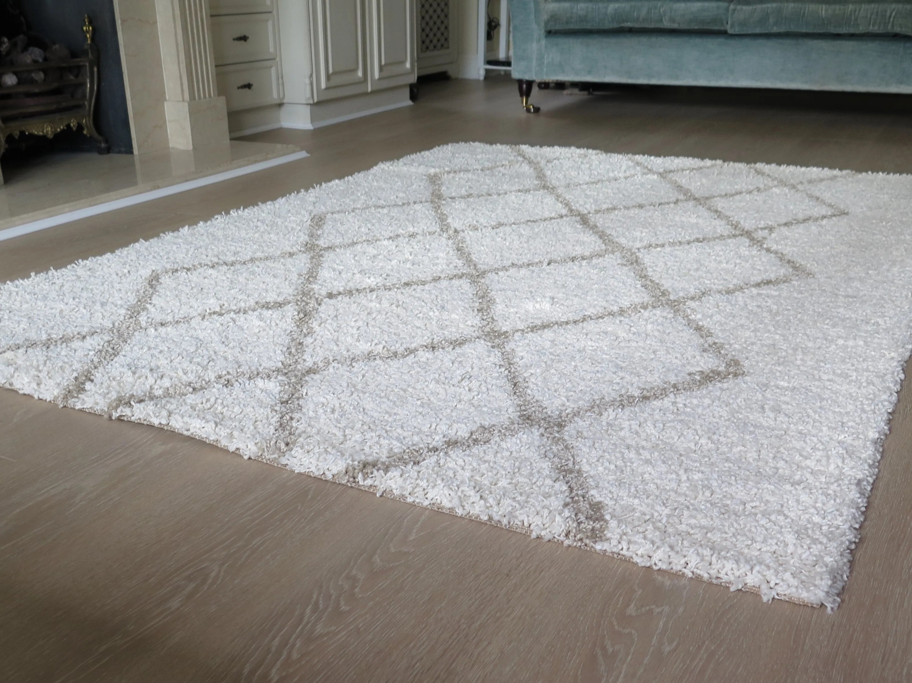 Trellis Cosy Diamond/Rhombus Pattern Geometric Thick Soft Shaggy Rug, Polypropylene, Cream, 160 x 230 cm
