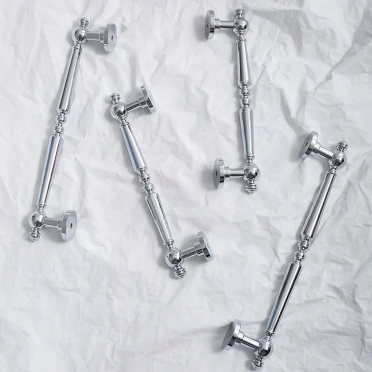 Vilak Knob & Pull Bar