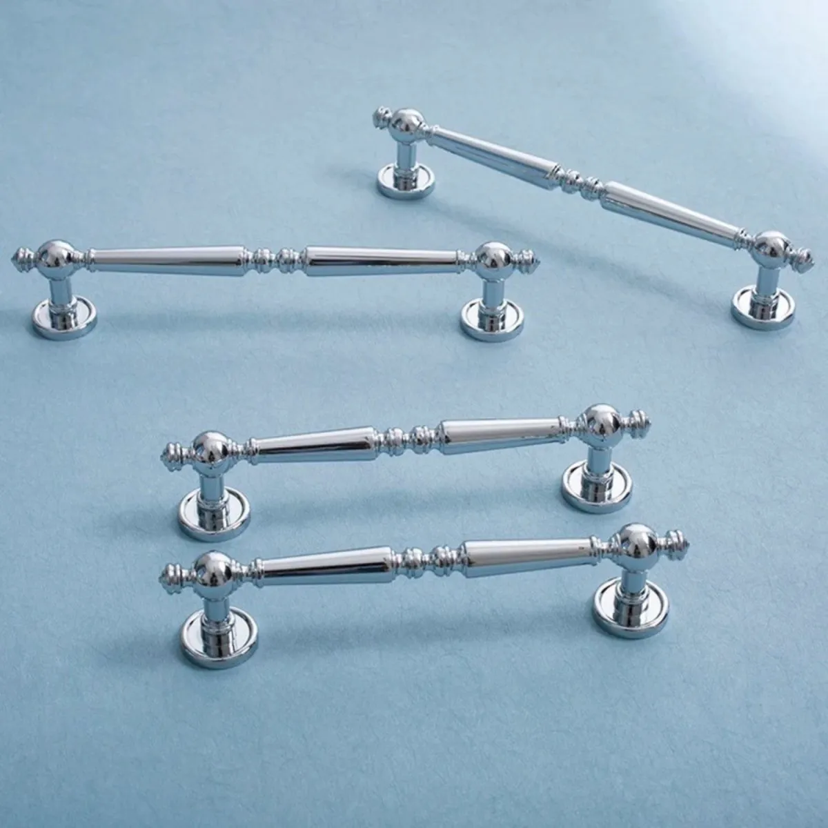 Vilak Knob & Pull Bar