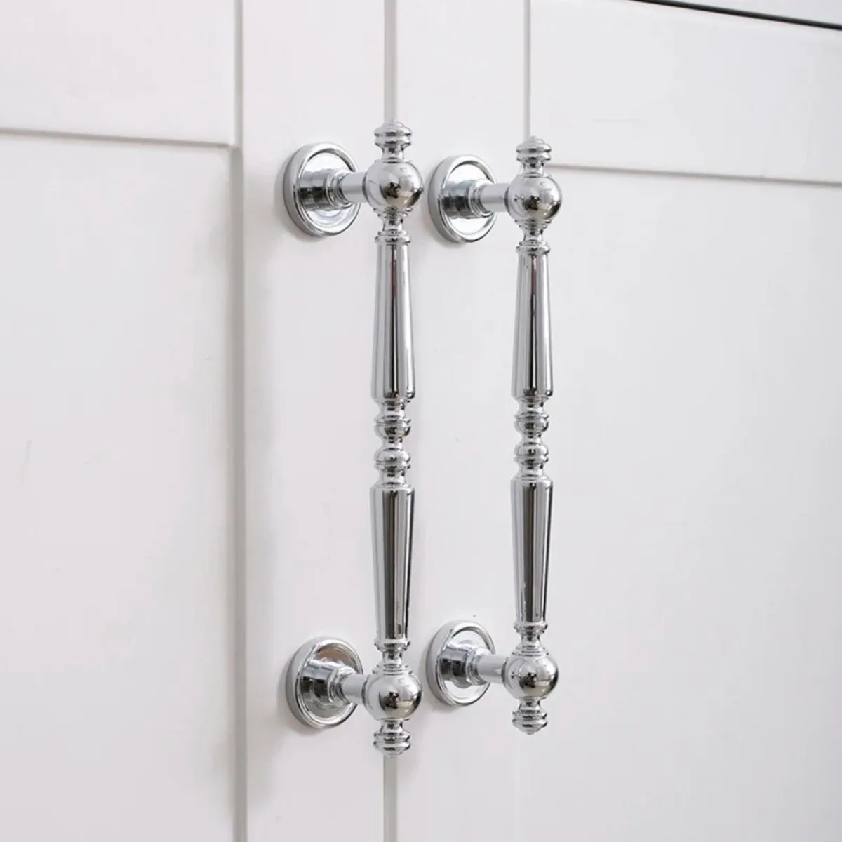 Vilak Knob & Pull Bar